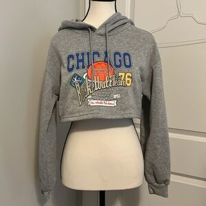 SHEIN Chicago Cropped Hoodie 🌟